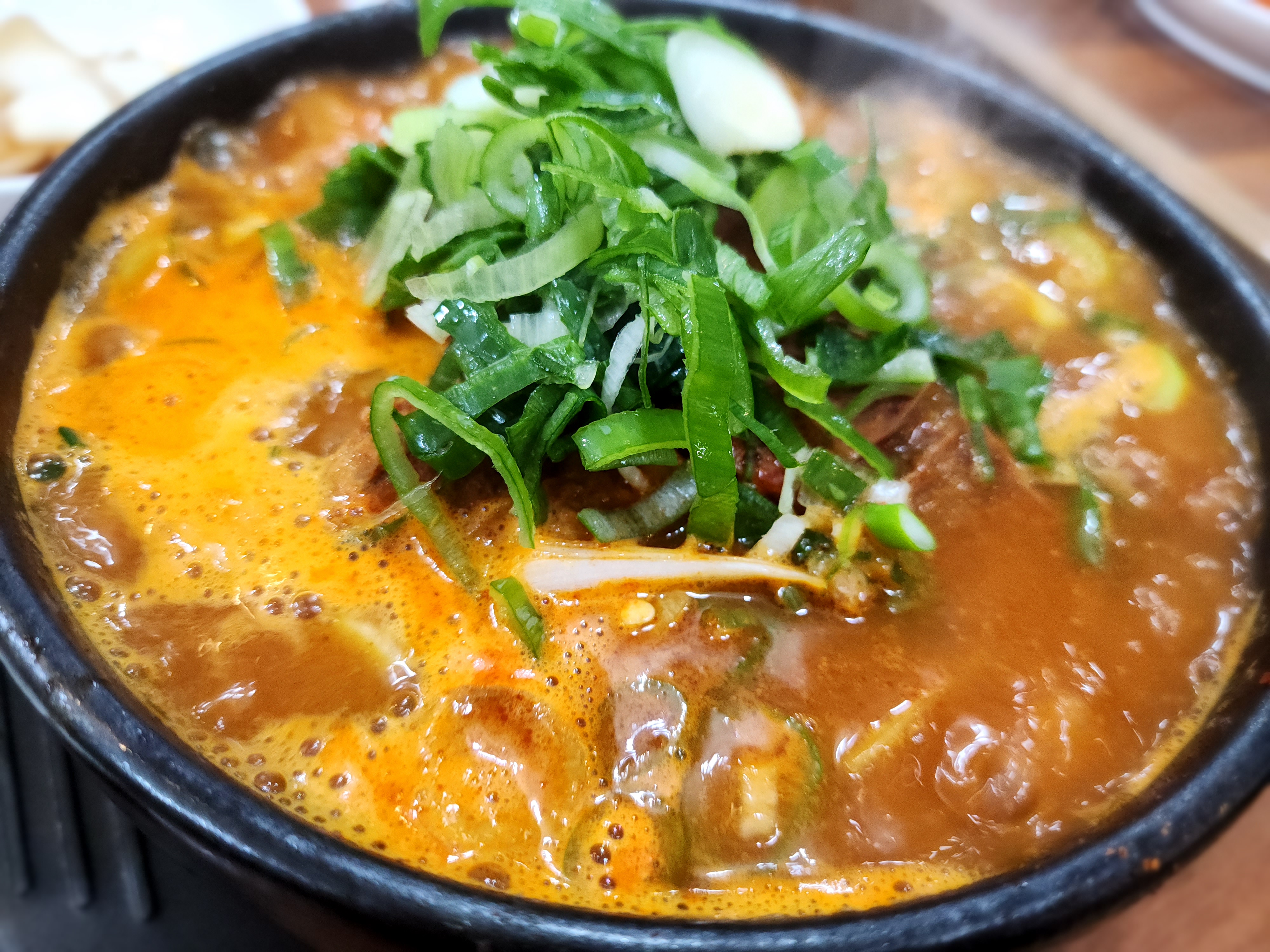삼식이감자탕 이미지