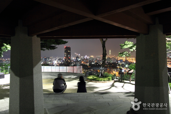 서울 해돋이 명소&amp;#44; 응봉산 팔각정 정보 / 사진 = 대한민국 구석구석 [한국관광공사]