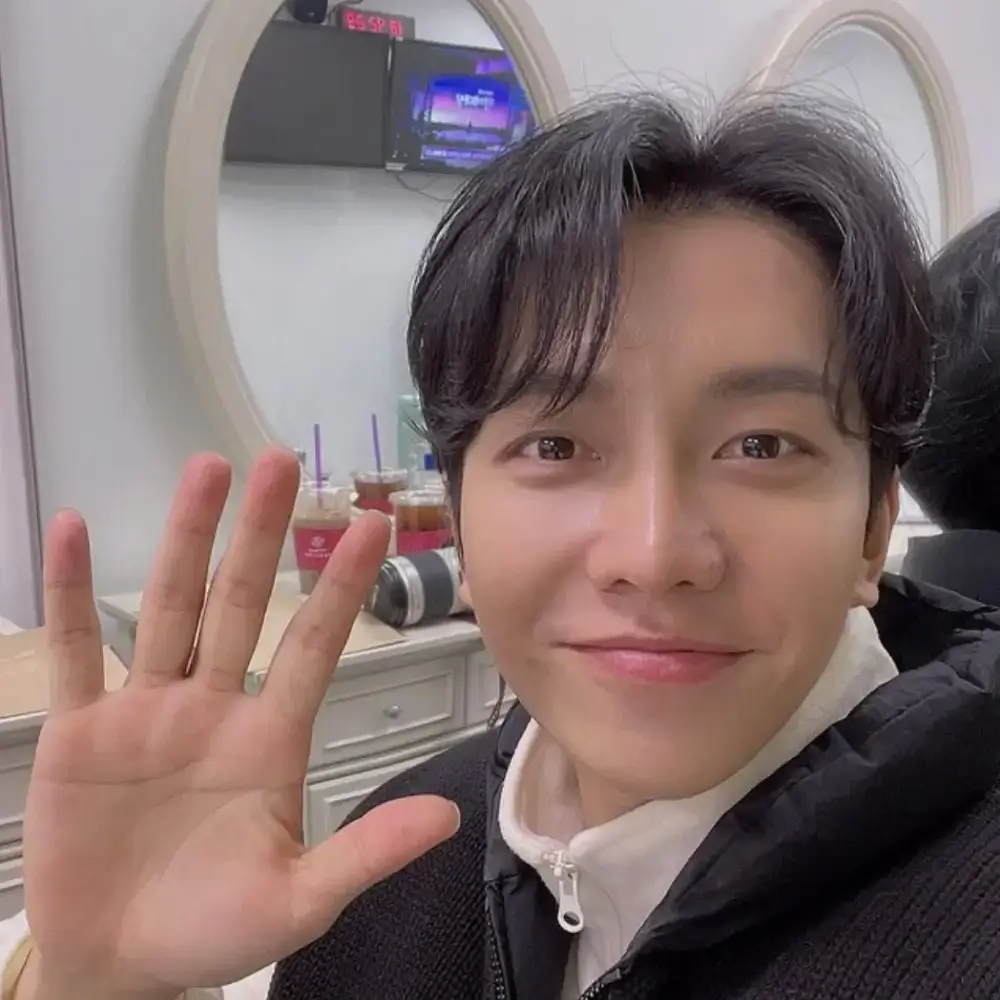 이승기 후크 권진영 대표·전현직 이사 고소