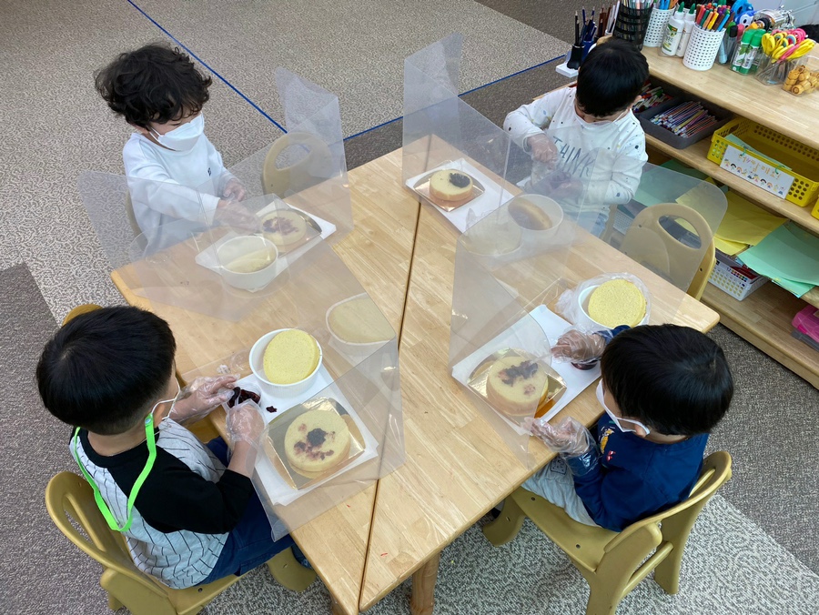 비 영어로 비오는 월요일 그리고 끝나지 14