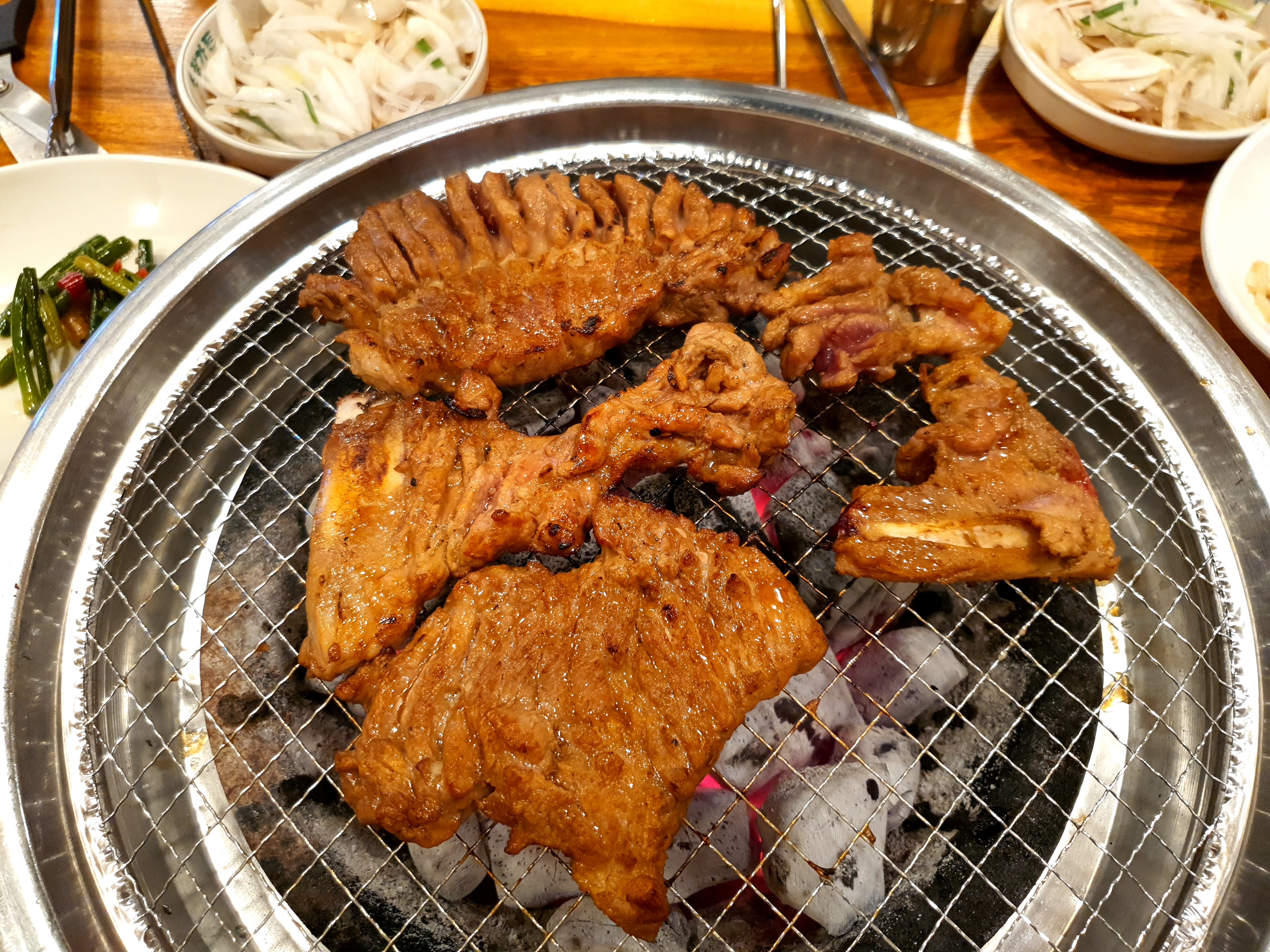  공주 동학사 돼지갈비 맛집 돈금정