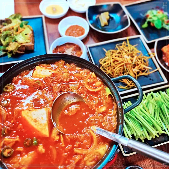 생방송 투데이 도봉&#44; 도봉산 서울에 유일&#44; 웃장 멸치&#44; 고기 모둠 한상 맛집