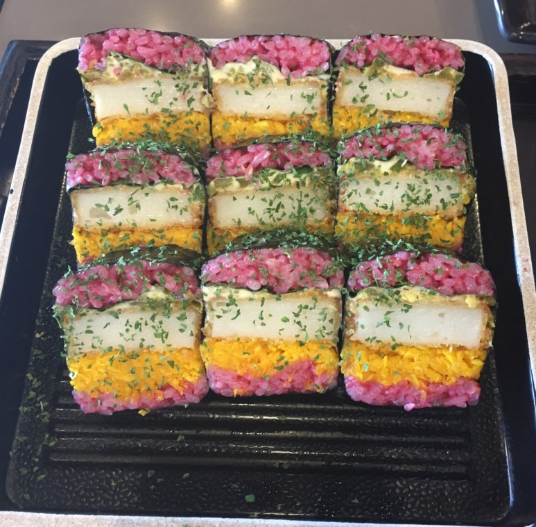 하얀김밥 이미지