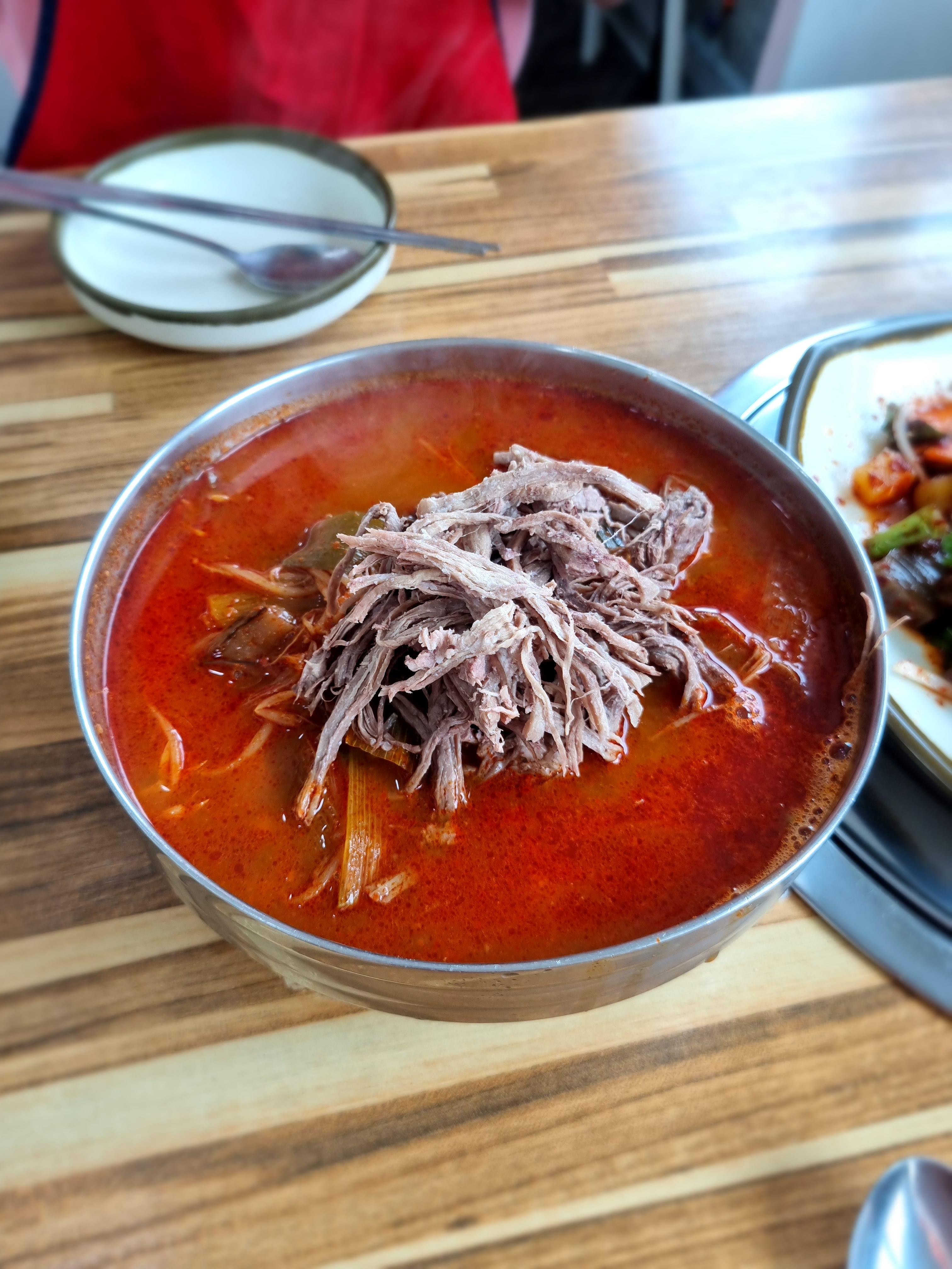 강화도 칼국수 맛있는 집 육개장칼국수