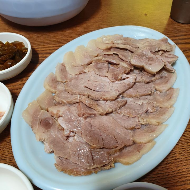 수육