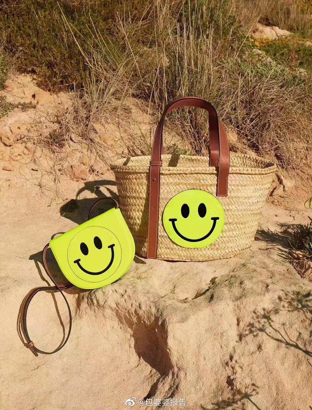  [LOEWE x SMILEY] 로에베 X 스마일리 스마일 크로스백
