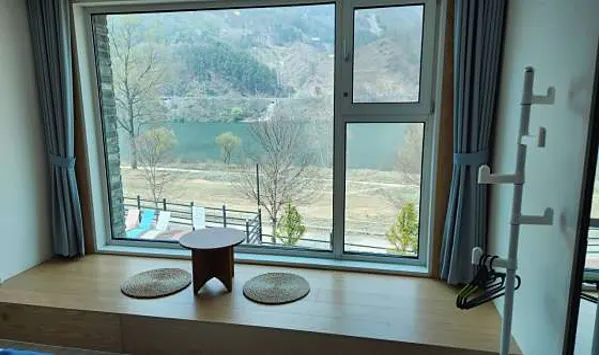 리버노스 풀빌라펜션
