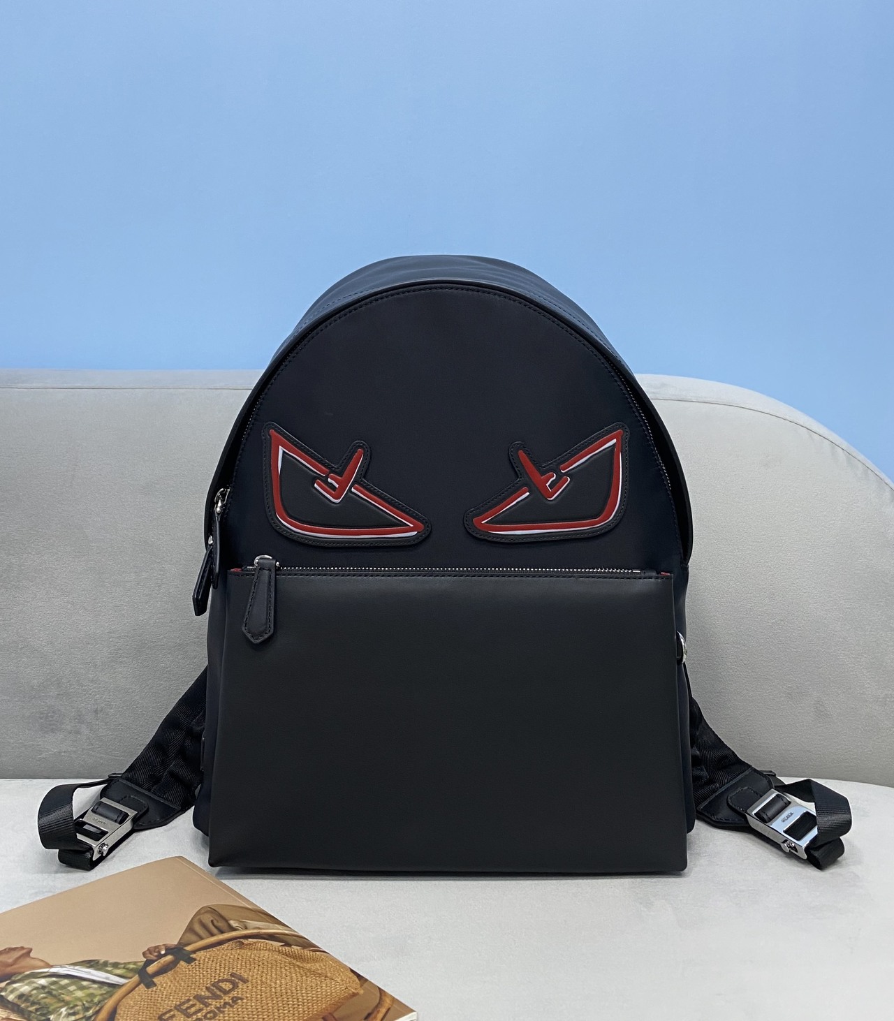  [FENDI] 펜디 레드 아이 백팩