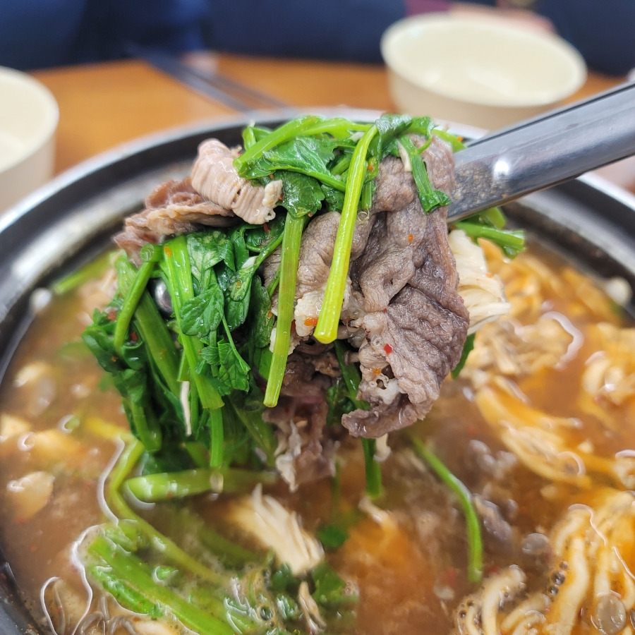 얼크니손칼국수 이미지