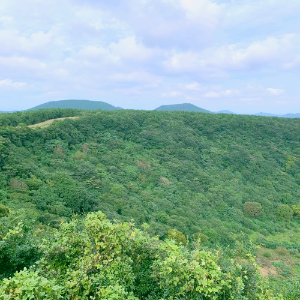 산굼부리 전망대