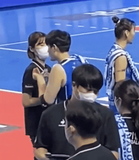  여자배구 1라운드 순위 및 이슈