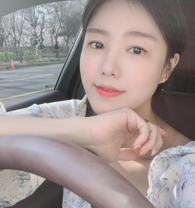  88년생 3인조 걸그룹 가비엔제이 제니 근황