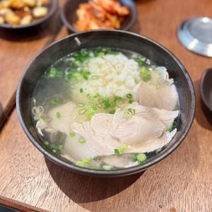온고식당의 돼지곰탕