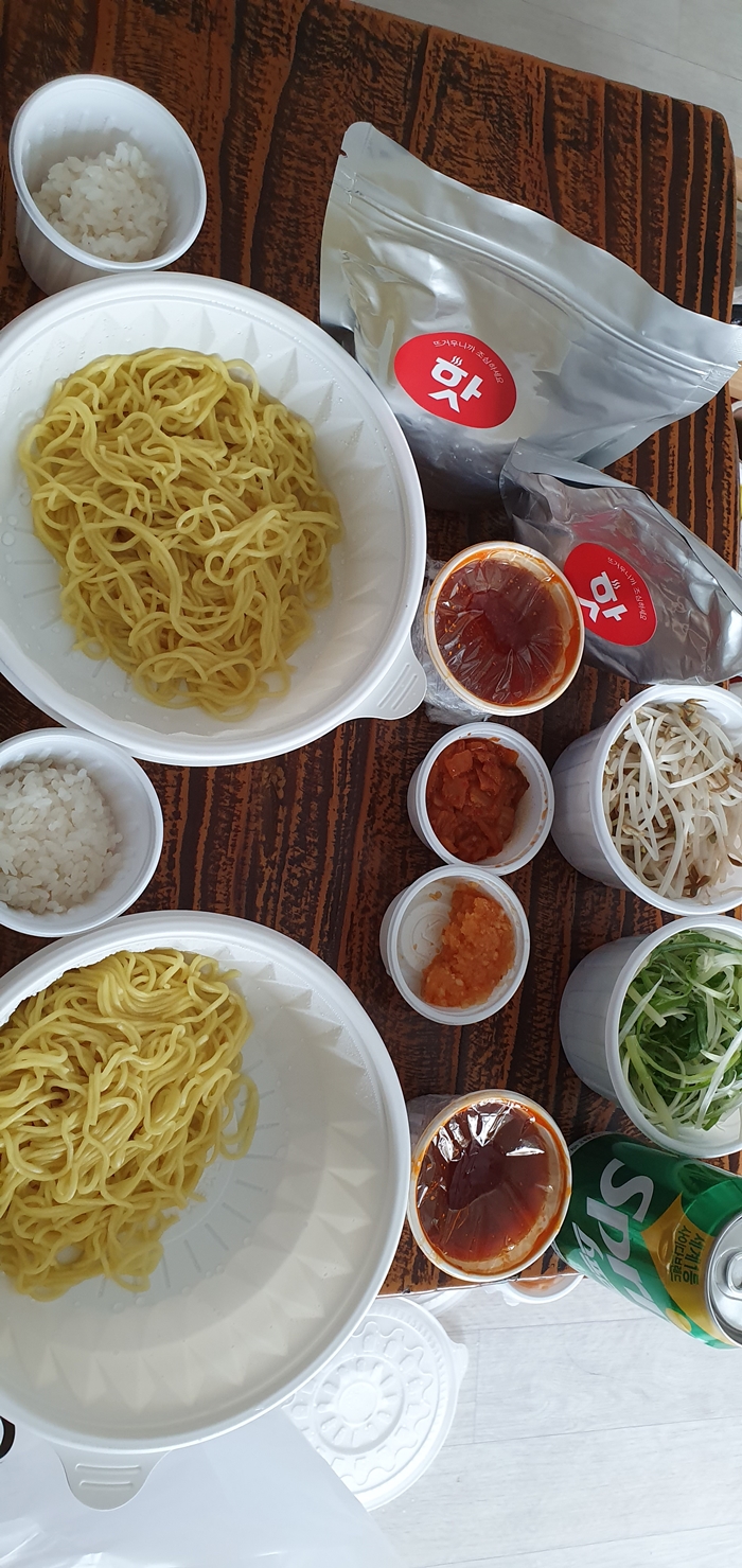 탄탄면공방 배달