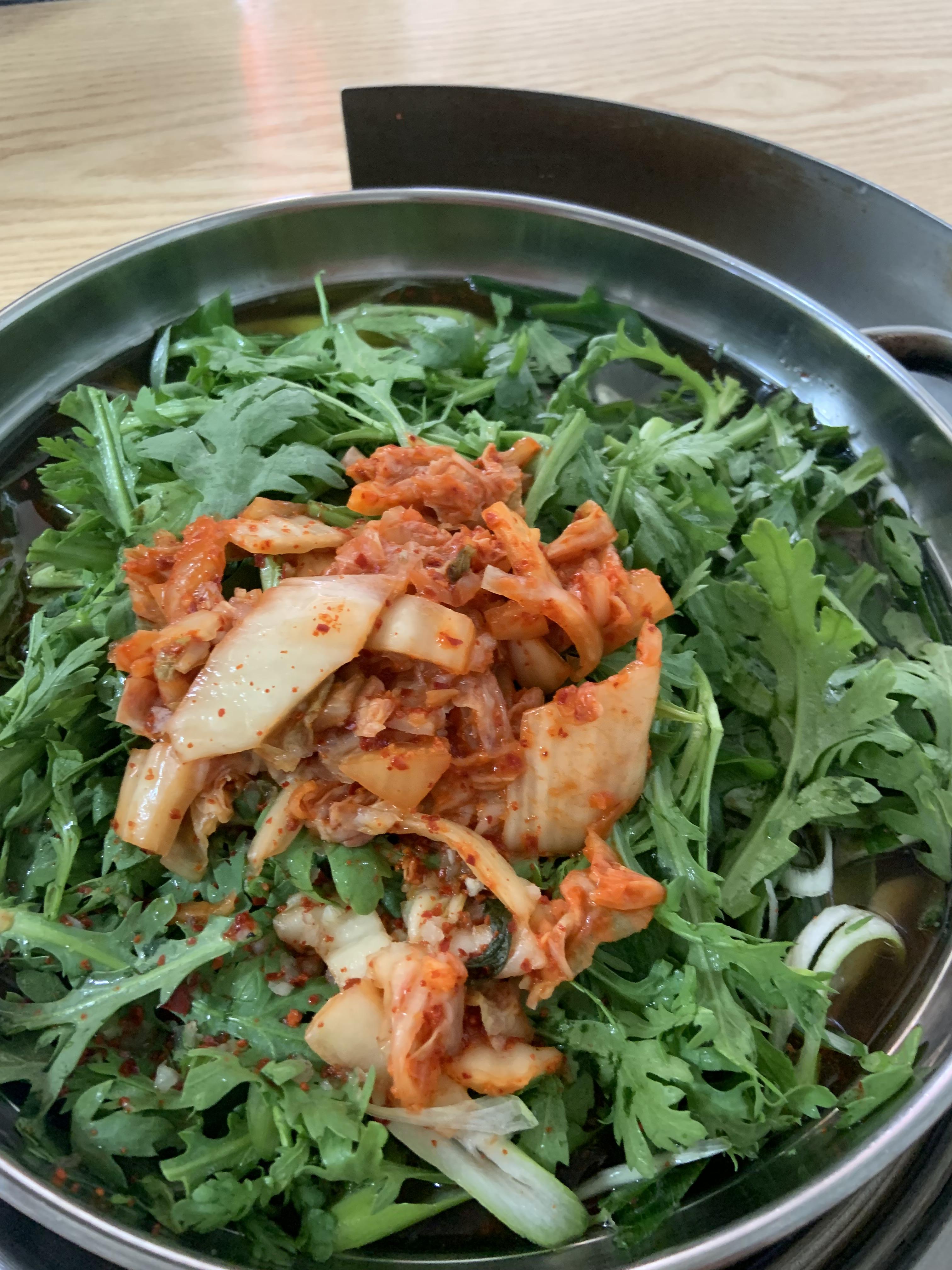  파주 문산 맛집 '원조 삼거리 부대찌개'
