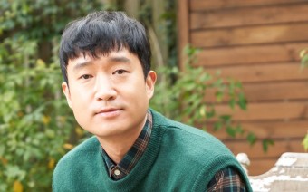 조우진 남자배우상 과거 결혼 아내 80