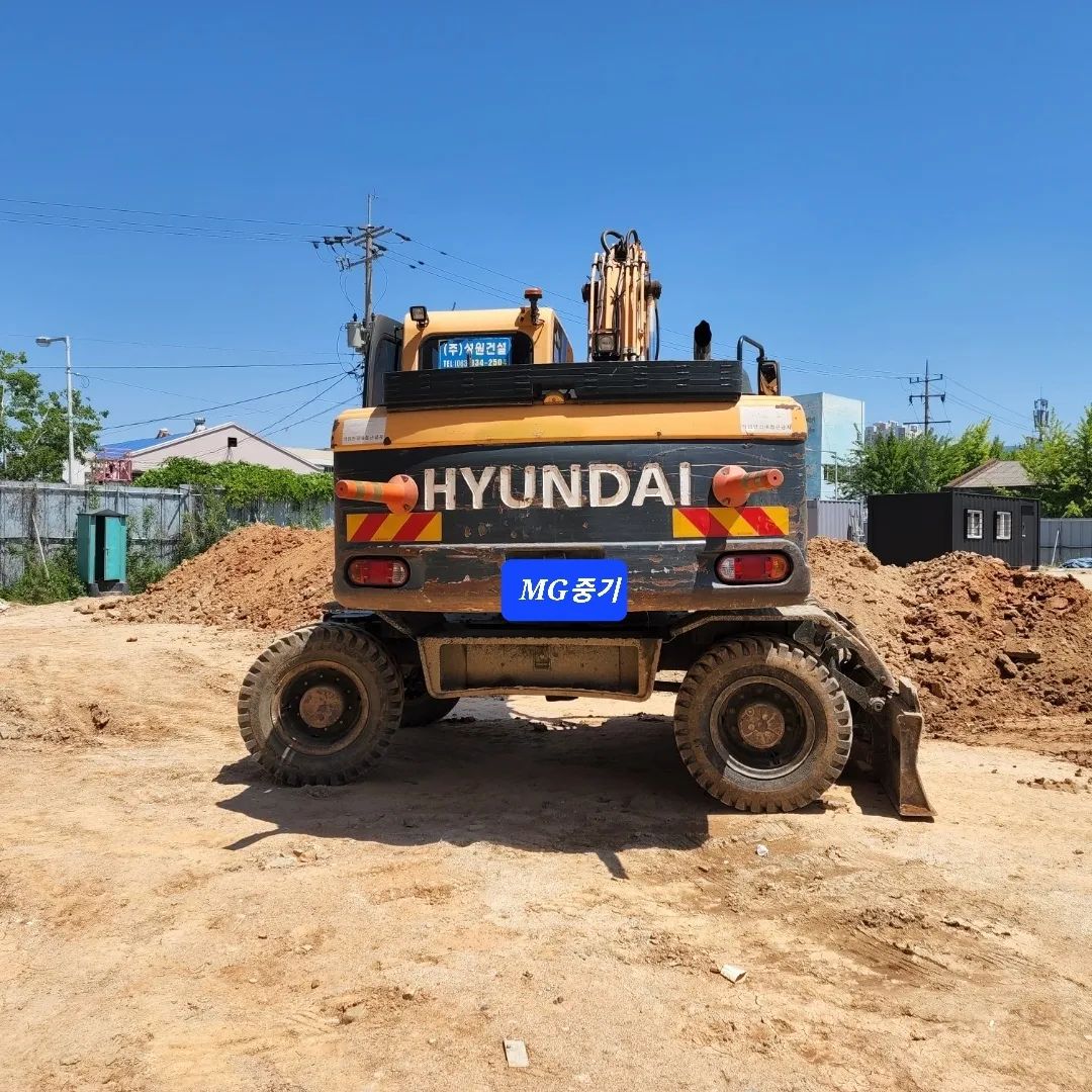  굴삭기 현대 HYUNDAI R140W 2014년 5200만원 판매합니다.