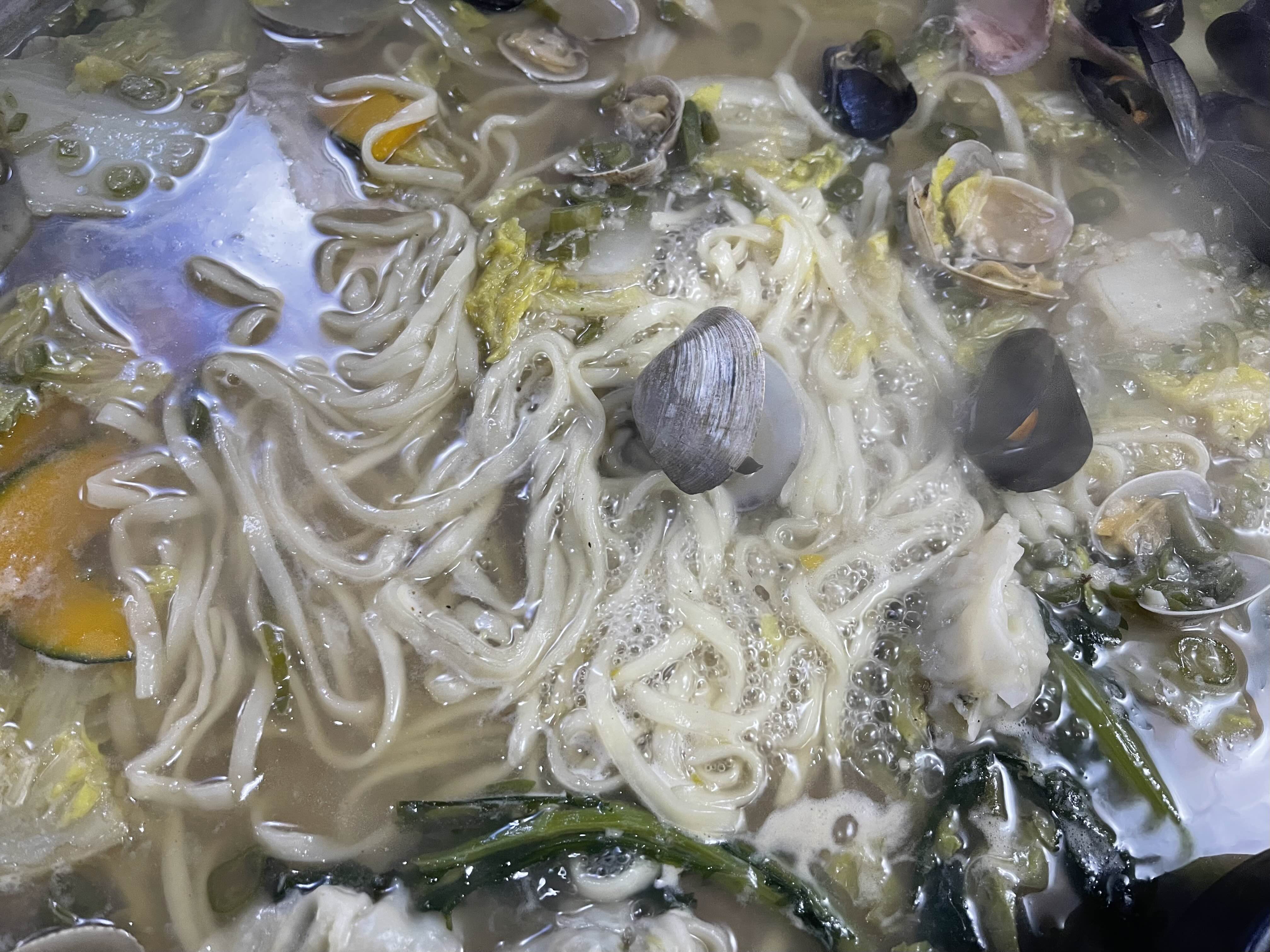 청년조개 이미지
