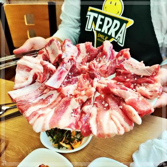  216회 식객 허영만 백반기행 순천, 주암 맛집 돼지 생갈비 30년 노포 돼지갈비 정대세, 명서현 오돌뼈, 토하젓, 다슬기수제비 위치