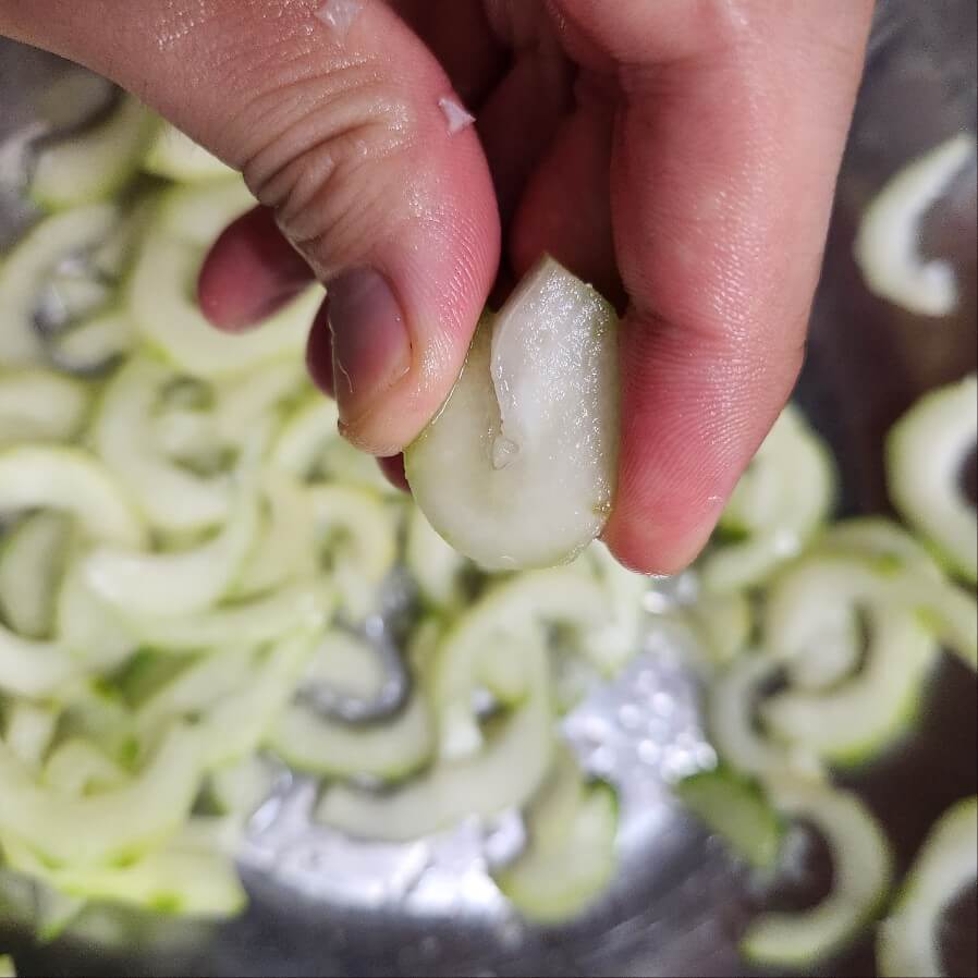 궁채장아찌 깻잎장아찌 마늘장아찌담그는법 풋마늘장아찌 곰피장아찌 샐러리 장아찌 명이나물 장아찌 머위장아찌 고추장아찌 마늘쫑 장아찌 매실장아찌무침 돼지감자 장아찌 초석잠 장아찌 매실장아찌 김장아찌만드는법 달래장아찌 무장아찌 만드는 법 마늘장아찌 무장아찌 장아찌 간장 장아찌종류 양파장아찌 양파장아찌만들기 장아찌 종류 장아찌 황금비율 궁채 장아찌 장아찌 만드는 방법 돼지감자 장아찌만드는법 콩잎 장아찌 매실 장아찌 마늘 장아찌 장아찌 영어 장아찌 간장 재활용 깻잎 장아찌 장아찌 간장 만들기 고추 장아찌 장아찌 만들기 장아찌 유통기한 장아찌 간장 비율 장아찌 영어로 장아찌 간장 끓이는 이유 장아찌 간장 종류 양파장아찌 담그는법