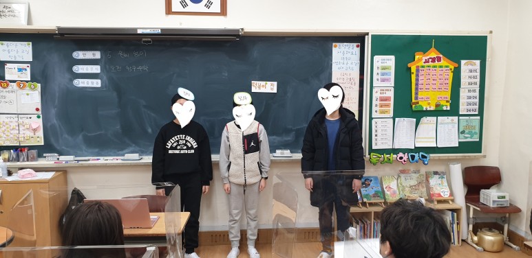 [한 달 동안 읽기 - 8] 퓰리처 방송 클럽 (#역할극 #뉴스메이킹) 8