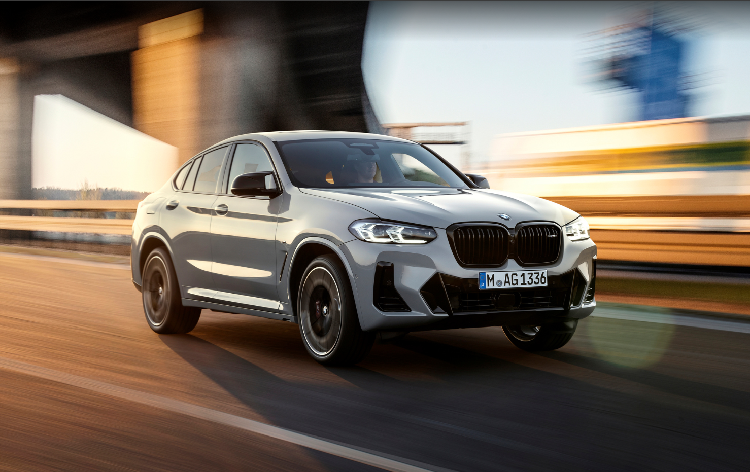 2023 BMW X4