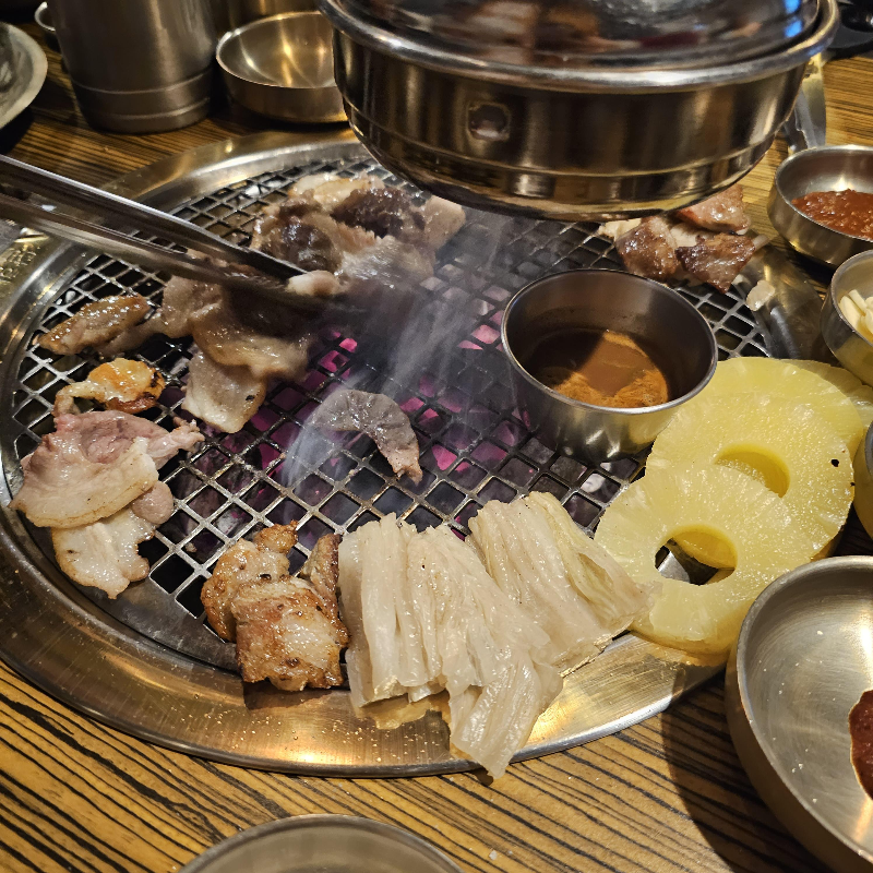 제주 함덕해수욕장 흑돼지 맛집 흑본오겹 함덕점