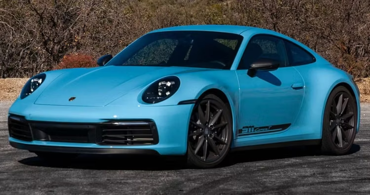 3. 2020 Porsche 911