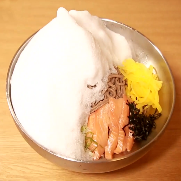  울산 신정동 산더미국수 눈더미국수 생방송 투데이 국수위에 내린 함박눈 울산 국립박물관 산더미국수