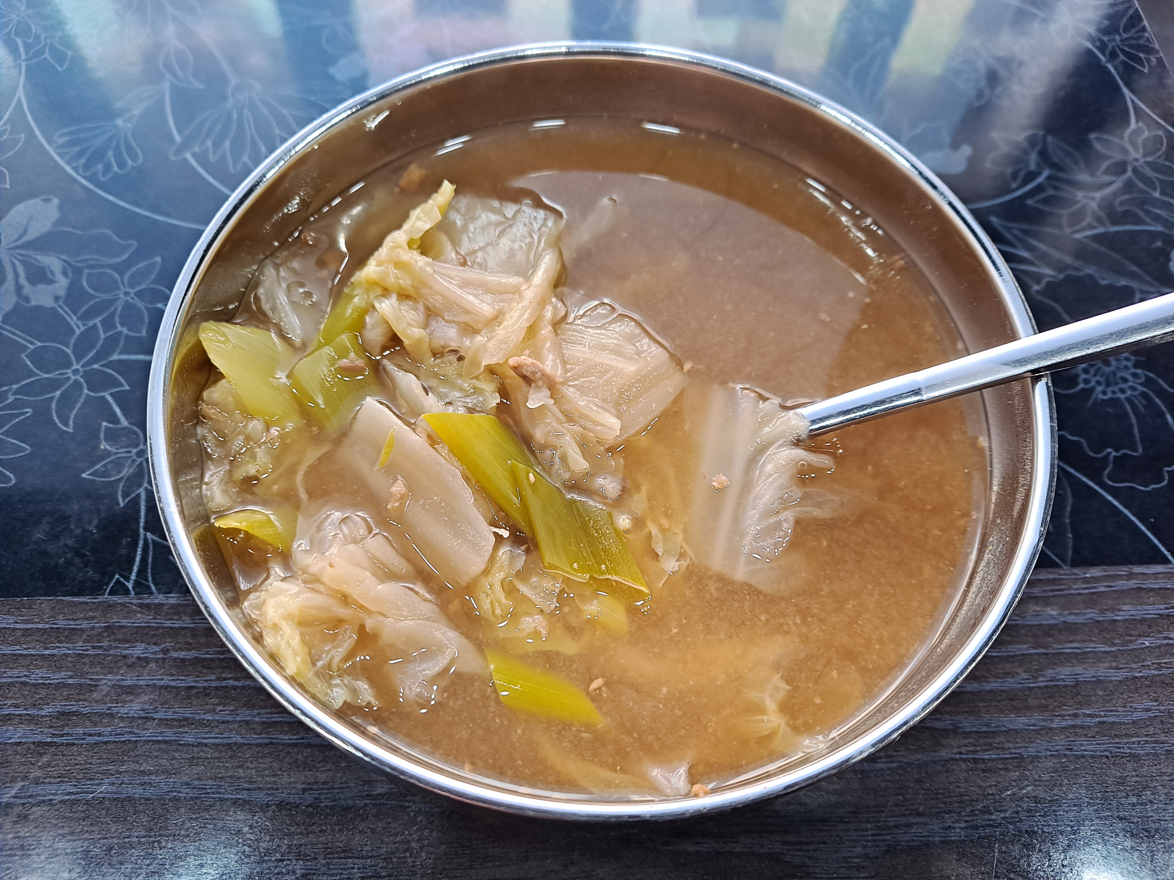  구수하고 담백하다, 배추된장국(Cabbage Soybean Paste Soup)