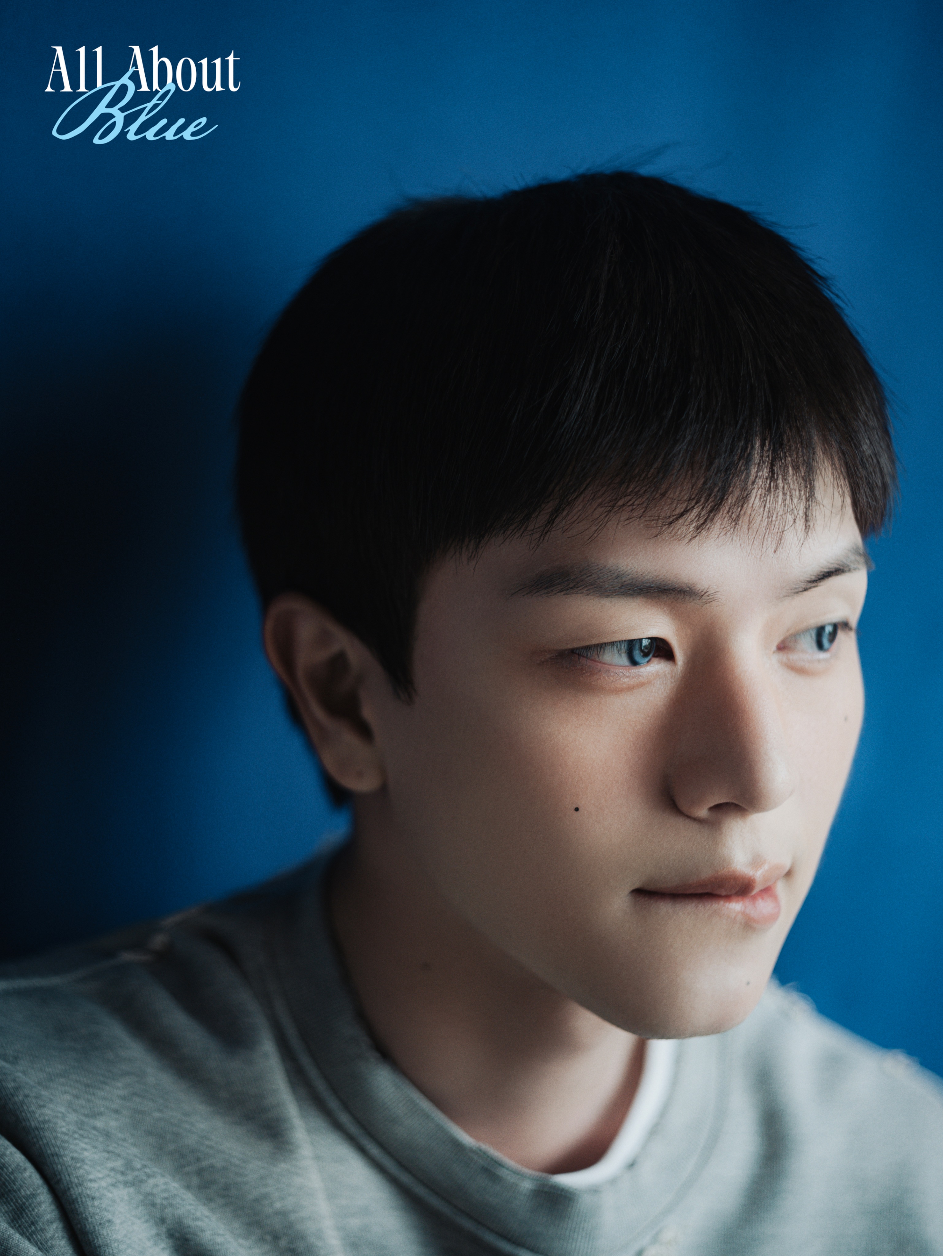 컨포로 여름 화보집 하나 완성했다는 육성재.jpg | 인스티즈