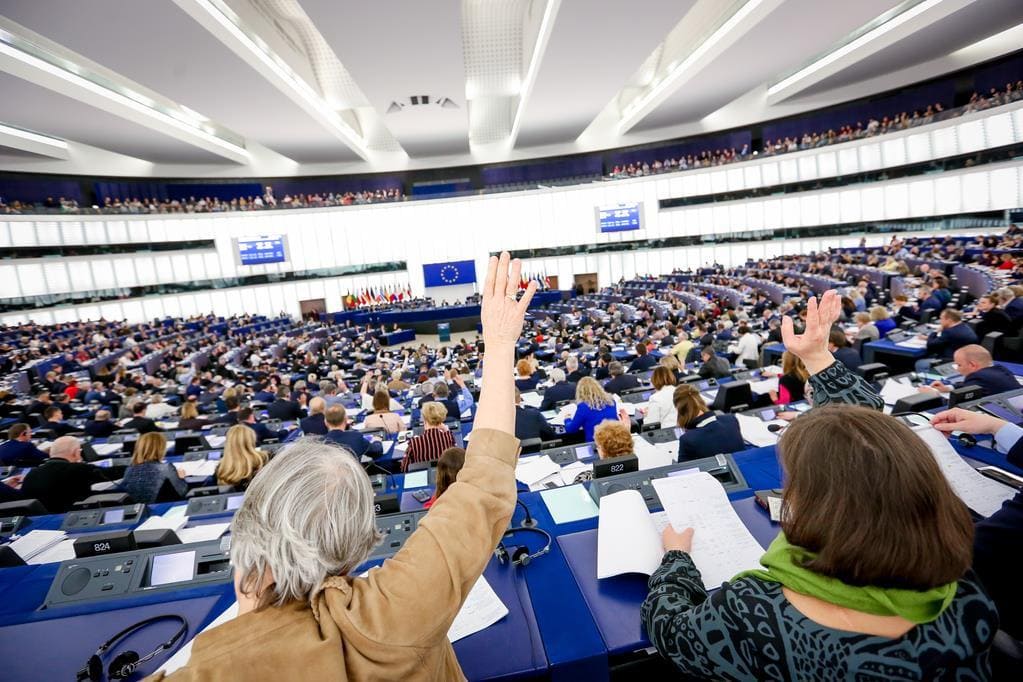 [에너지 위기 유럽] 유럽의회&#44; 원자력·천연가스 택소노미 포함 방안 가결...원전의 복귀 VIDEO: EU Taxonomy: Commission welcomes the result of today&#39;s vote by the European Parliament on the Complementary Delegated Act