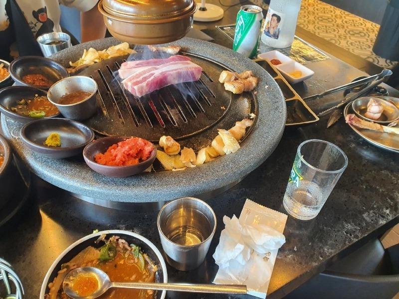 보배)오늘 또 터진 제주 흑돼지 고기 ㄷㄷㄷ.jpg 보배)오늘 또 터진 제주 흑돼지 고기 ㄷㄷㄷ.jpg