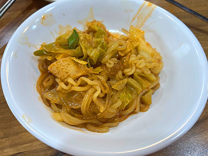 즉석떡볶이 사리