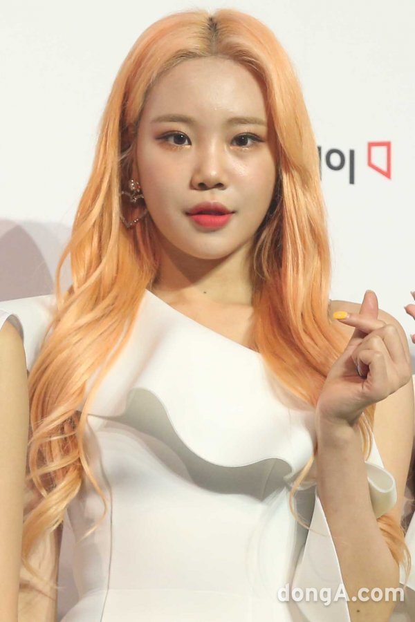  모모랜드 주이, 비키니 화보 공개! [똑똑SNS]