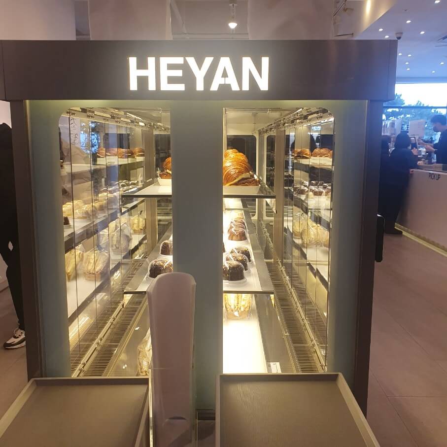 포항 영일대 카페 1층 모습