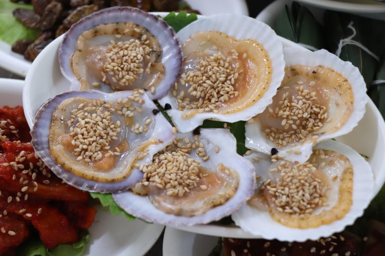 2tv 디너 라이브 정보. 60가지 요리를 먹을 수 있는 충청도 7번지 4