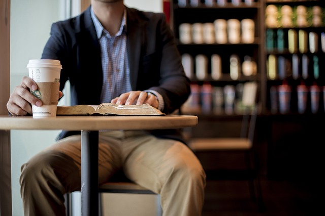 스타벅스(starbucks) 바리스타 파트너 취직 알바 채용공고 지원조건 근무조건 급여 시급 보너스 상여금 복리후생3