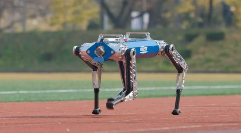 KAIST's AI robot breaks 100-meter world recor