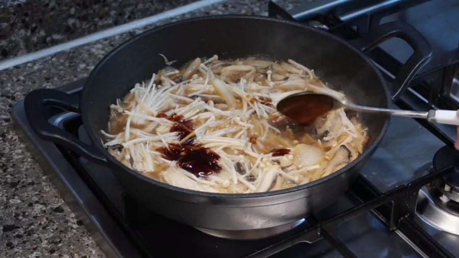 버섯덮밥 황금레시피-고물가시대-가성비-한그릇요리