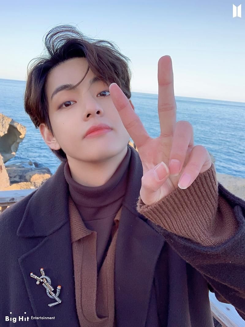  방탄소년단(BTS) 뷔(김태형) 예쁜 사진 움짤 gif