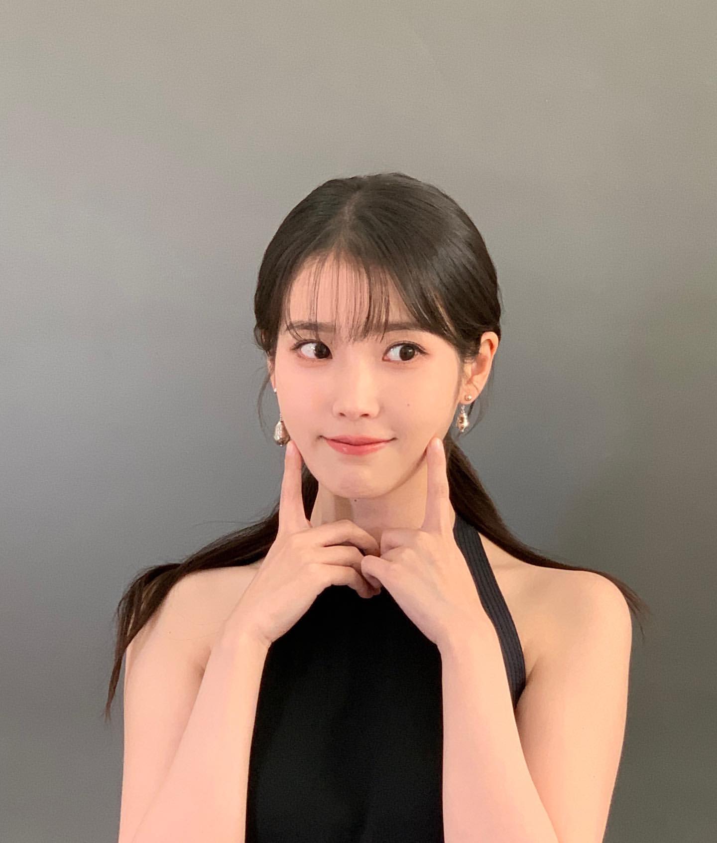  [아이유IU] 인스타 instagram 23.11
