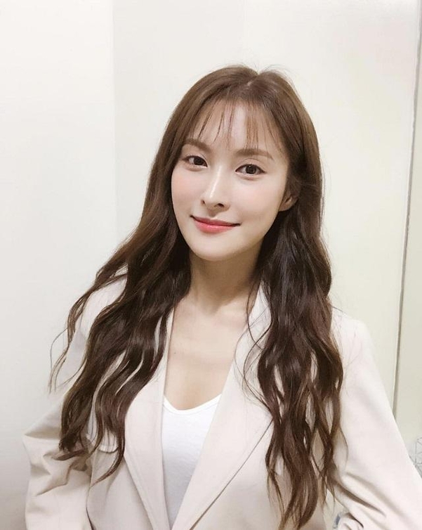  박규리 클럽 방문 맞다. 검사 후 자가격리 중