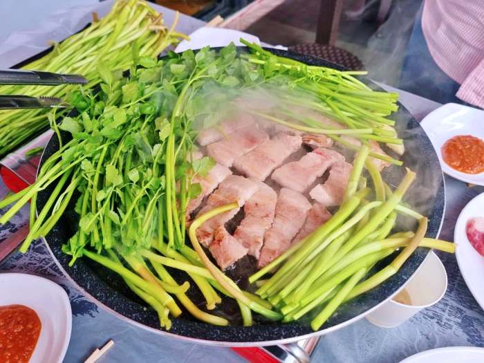 생방송 오늘저녁 김포 미나리삼겹살 맛집