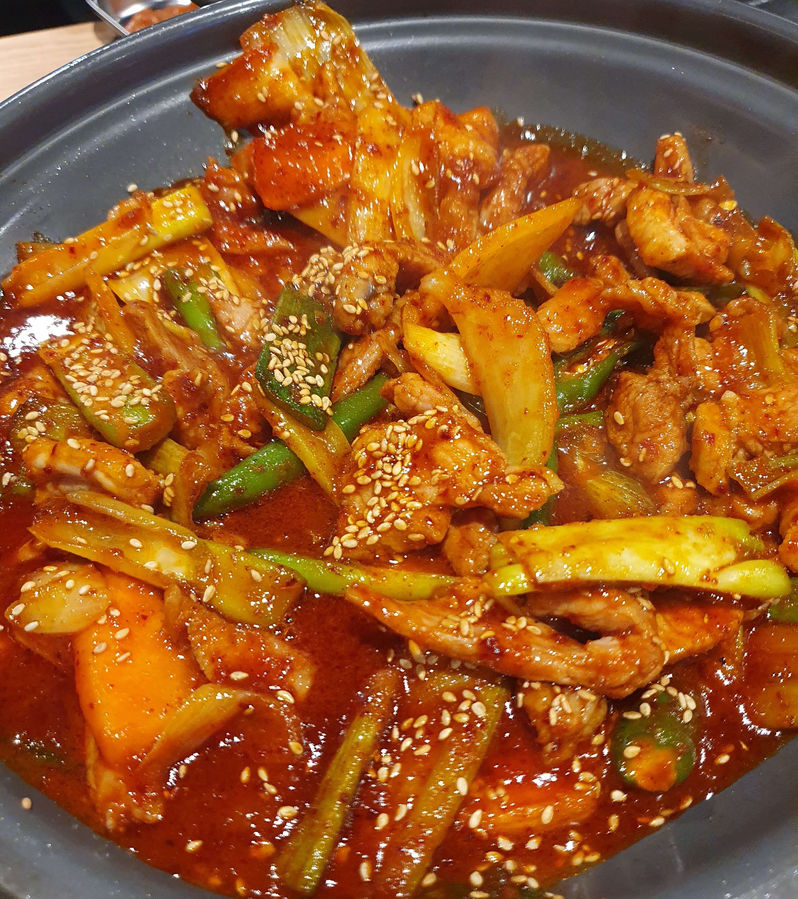 윤보네 제육