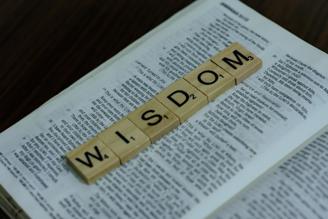 The recommended noun is wisdom.