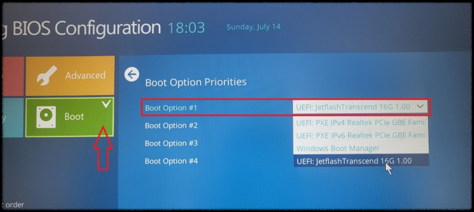 첫번째 부팅 순서 USB로 설정
