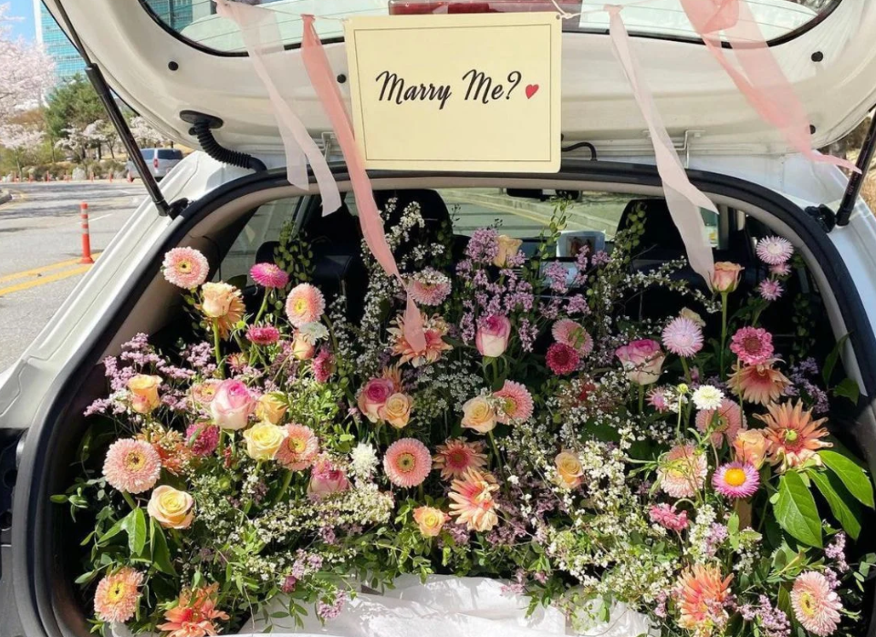 "나 몰래 바람피우고 있었어?"회사 여직원과 불륜으로 몰고 간 의처증 아내 덕분에 인생 망하게 생긴 저는 이혼하고도 전처 때문에 어처구니없는 일을 당하고...전처의 놀라운 행동에 입을 다물지 못했습니다.