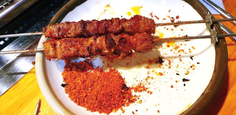  사당역 양꼬치 중 가장 유명한 곳! - #사당양꼬치, 양꼬치는 말해 뭐해? 꿔바로우 맛집임!