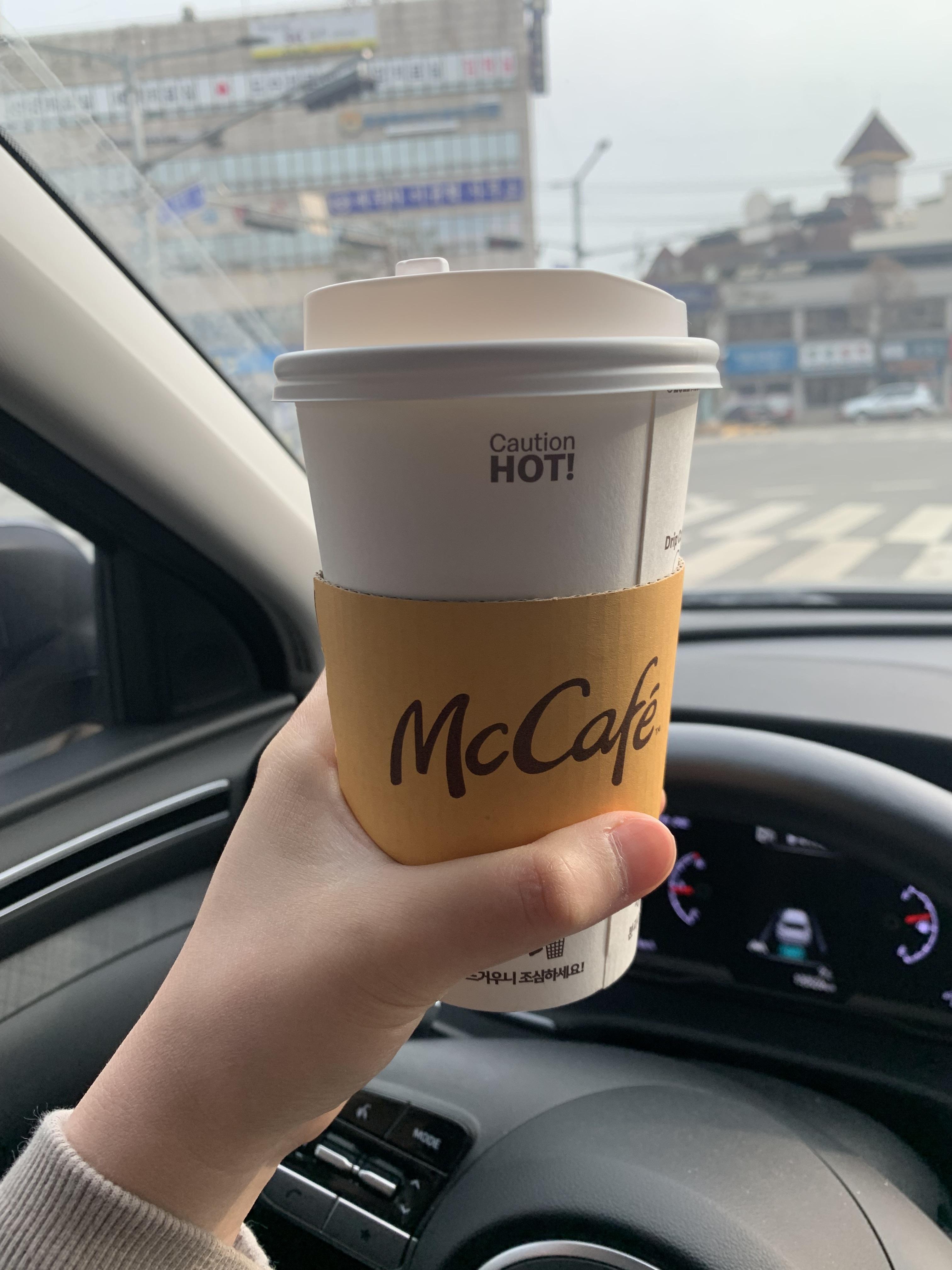 맥도날드 맥카페 카페라떼 추천 및 메뉴 할인 꿀팁 1
